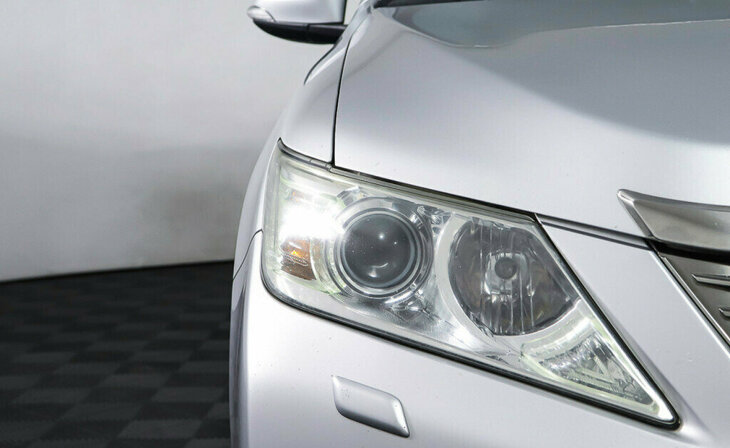 Toyota Camry - Фото 6