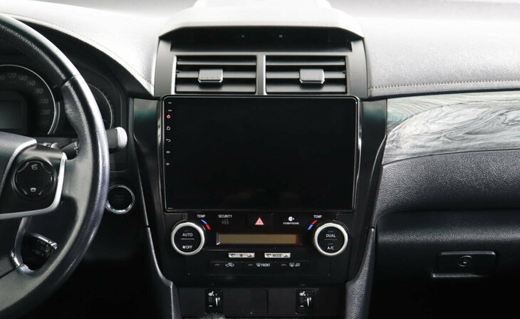 Toyota Camry - Фото 7