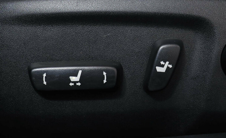 Toyota Camry - Фото 9