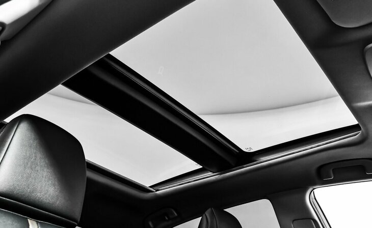 Toyota Camry - Фото 15