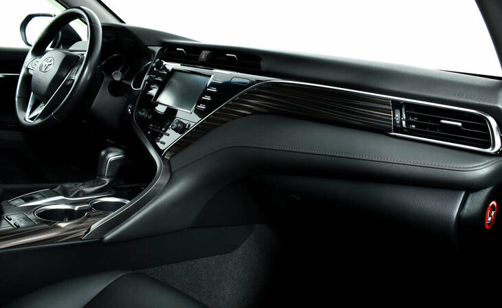 Toyota Camry - Фото 8