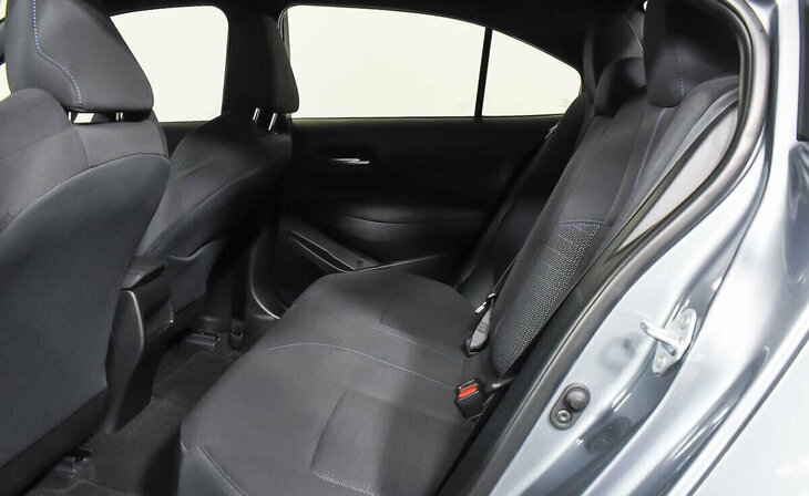 Toyota Corolla - Фото 14