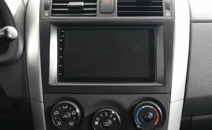 Toyota Corolla - Фото 7