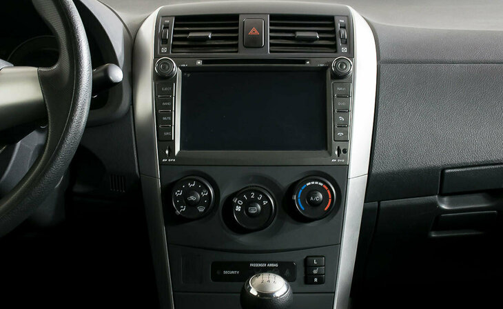 Toyota Corolla - Фото 12