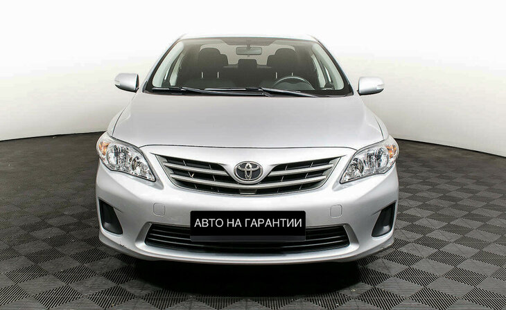 Toyota Corolla - Фото 1