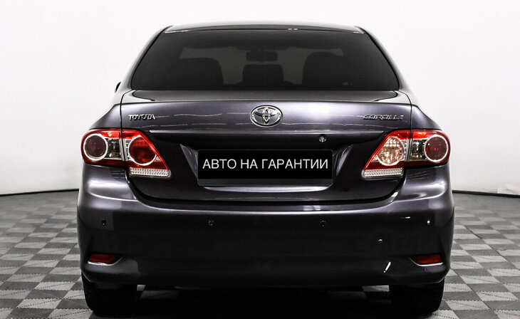 Toyota Corolla - Фото 5