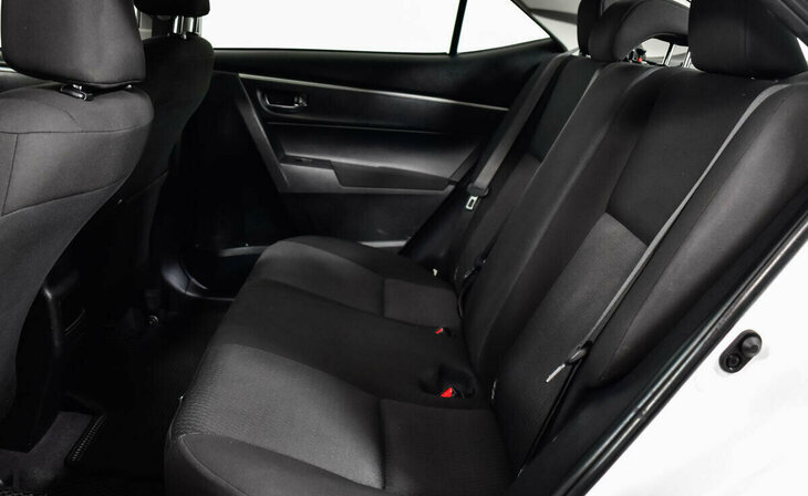 Toyota Corolla - Фото 9