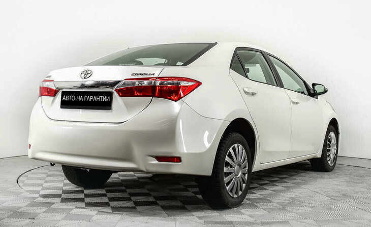 Toyota Corolla - Фото 4