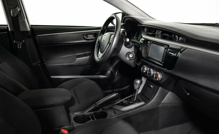 Toyota Corolla - Фото 6