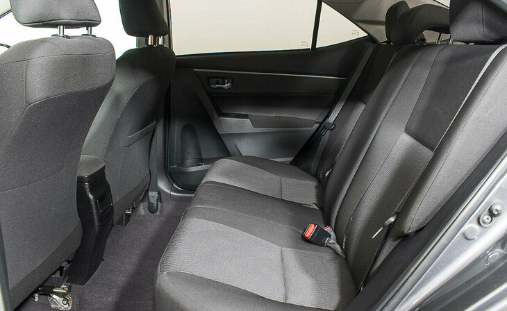 Toyota Corolla - Фото 12