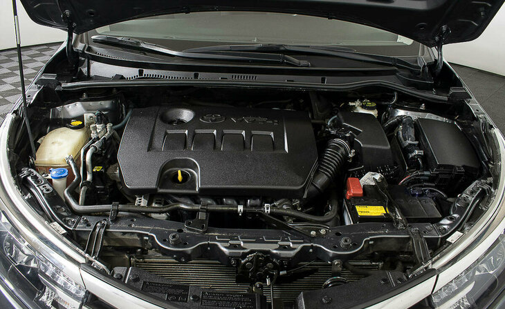 Toyota Corolla - Фото 6