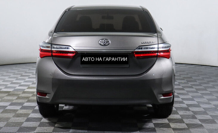 Toyota Corolla - Фото 3