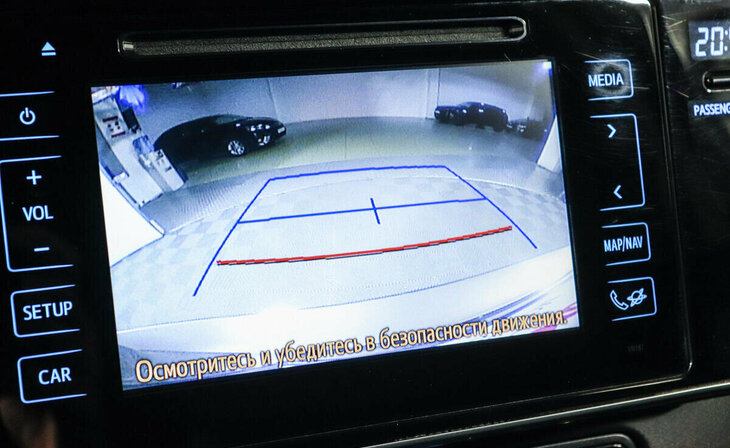 Toyota Corolla - Фото 8