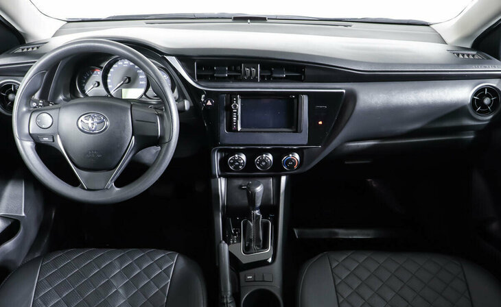 Toyota Corolla - Фото 10