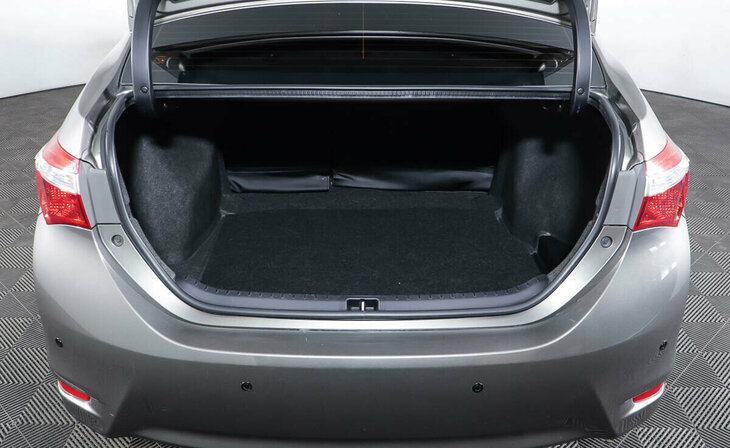 Toyota Corolla - Фото 17