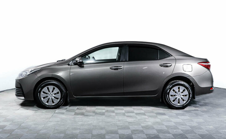 Toyota Corolla - Фото 2