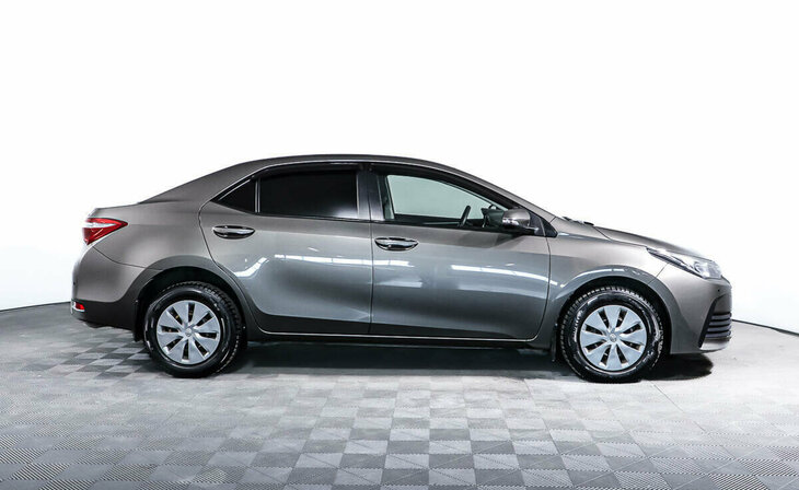 Toyota Corolla - Фото 3