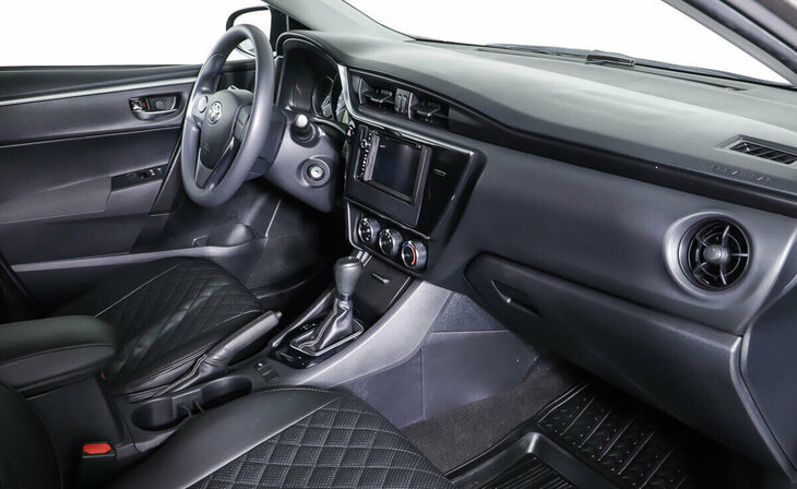 Toyota Corolla - Фото 8