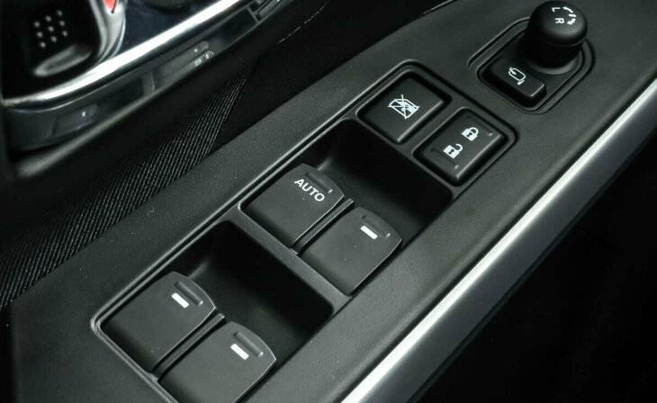 Suzuki SX4 - Фото 15