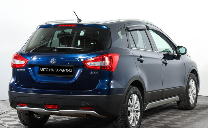 Suzuki SX4 - Фото 2