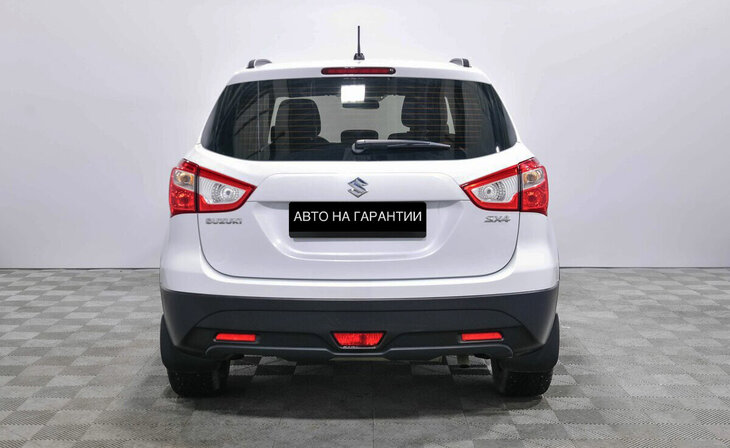 Suzuki SX4 - Фото 3
