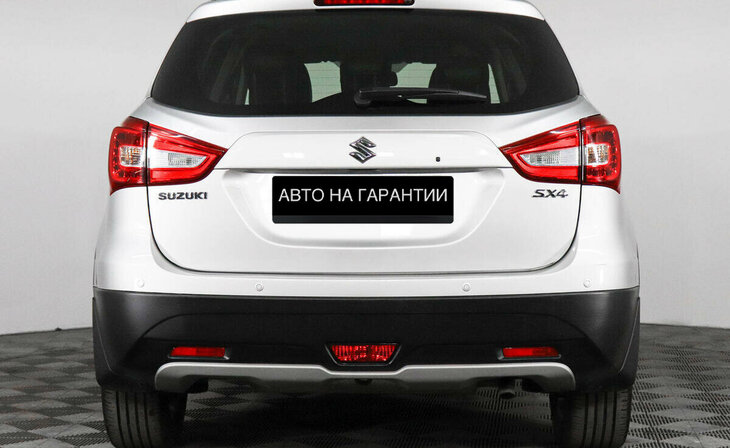 Suzuki SX4 - Фото 2