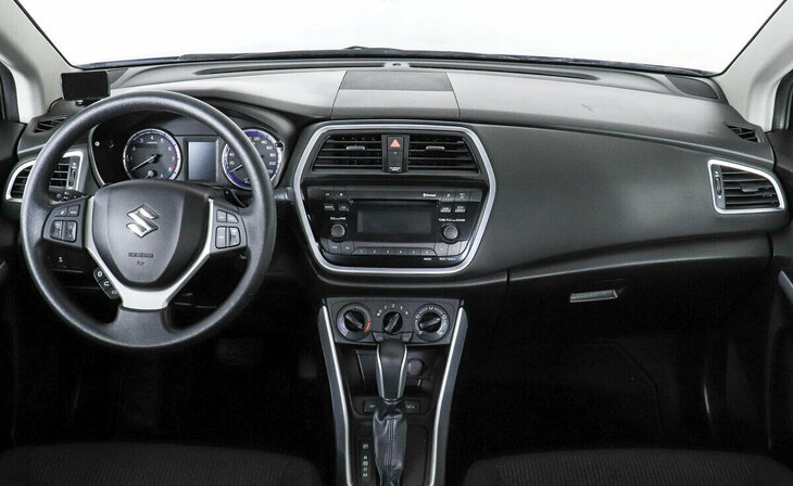 Suzuki SX4 - Фото 5