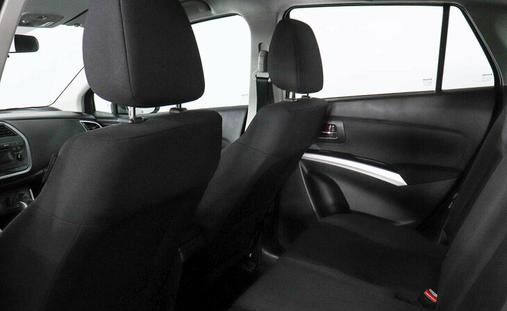 Suzuki SX4 - Фото 8