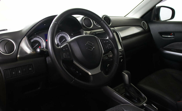 Suzuki Vitara - Фото 6