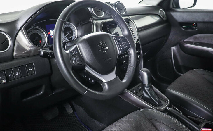 Suzuki Vitara - Фото 6