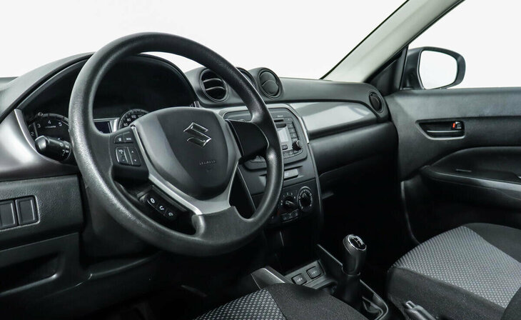 Suzuki Vitara - Фото 6