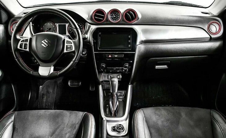 Suzuki Vitara - Фото 7