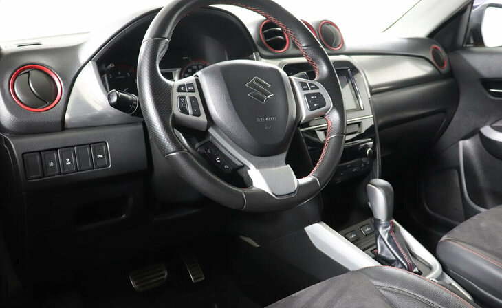 Suzuki Vitara - Фото 6