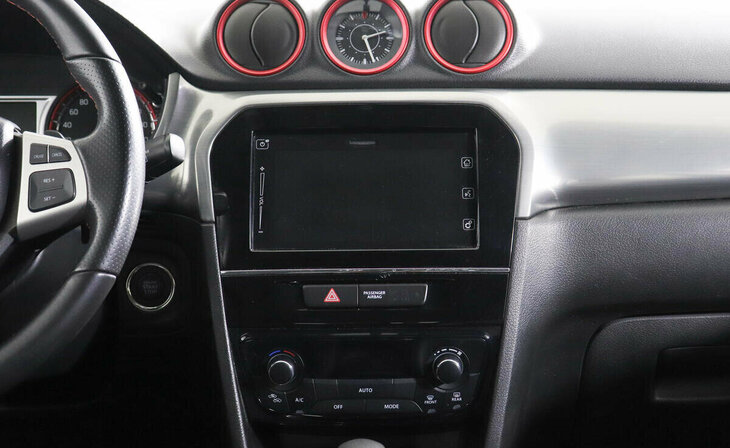 Suzuki Vitara - Фото 7