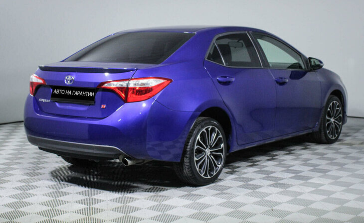 Toyota Corolla - Фото 2