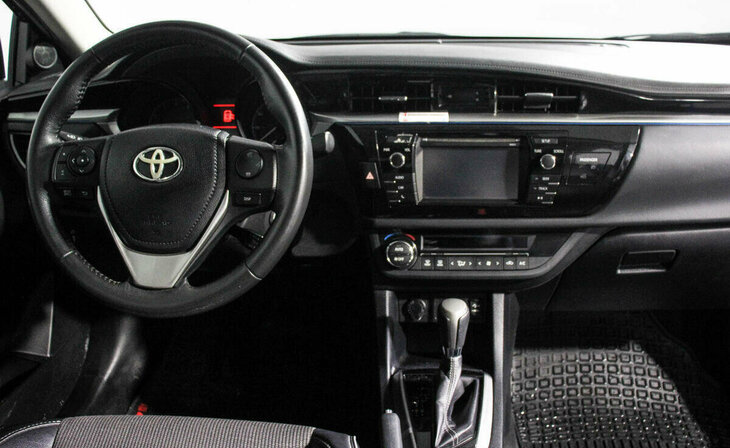 Toyota Corolla - Фото 6