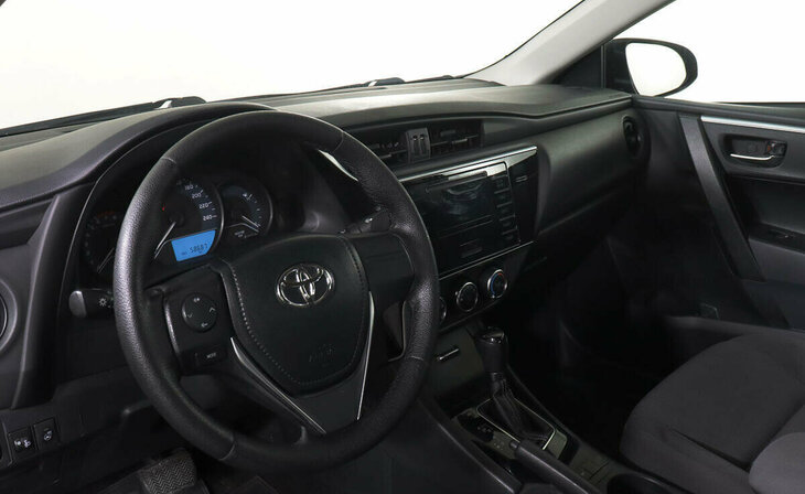 Toyota Corolla - Фото 9