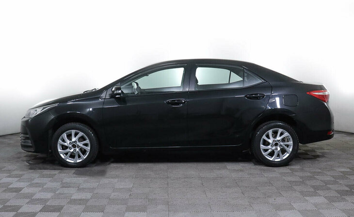 Toyota Corolla - Фото 2