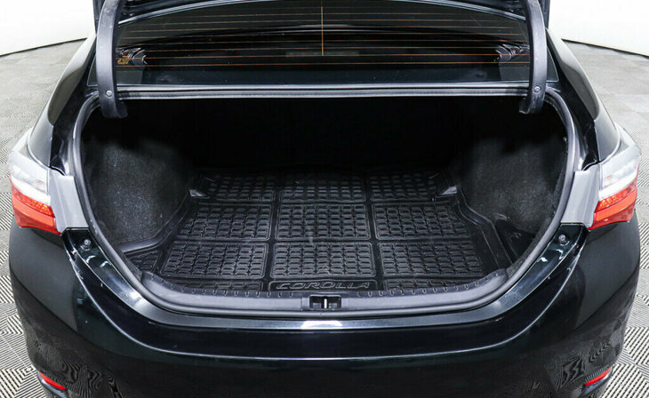 Toyota Corolla - Фото 14