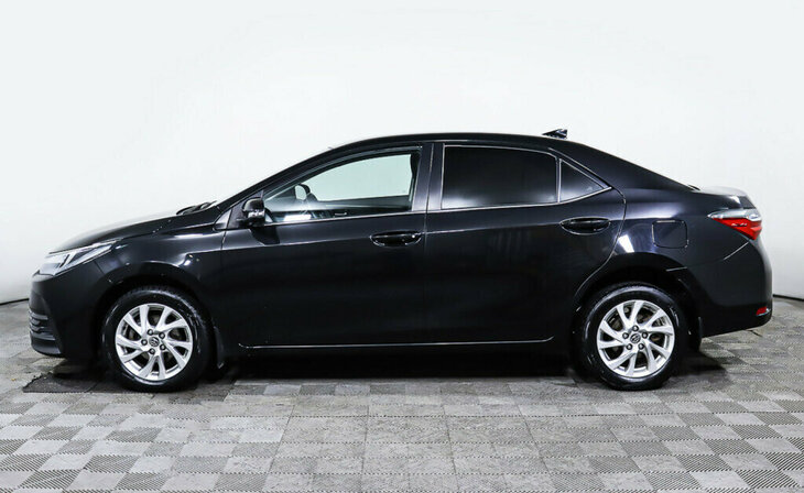 Toyota Corolla - Фото 2