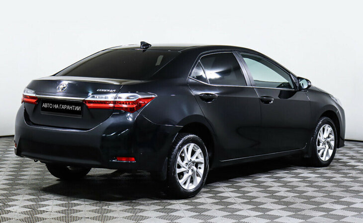 Toyota Corolla - Фото 4