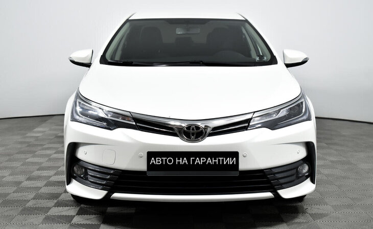 Toyota Corolla - Фото 1