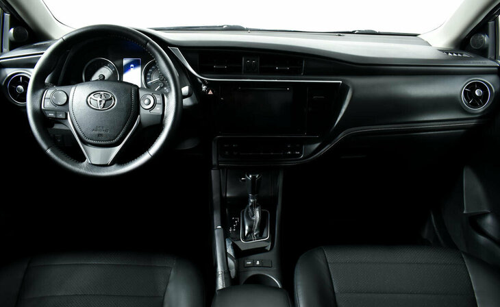 Toyota Corolla - Фото 9