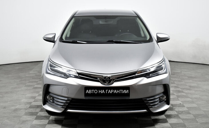 Toyota Corolla - Фото 1