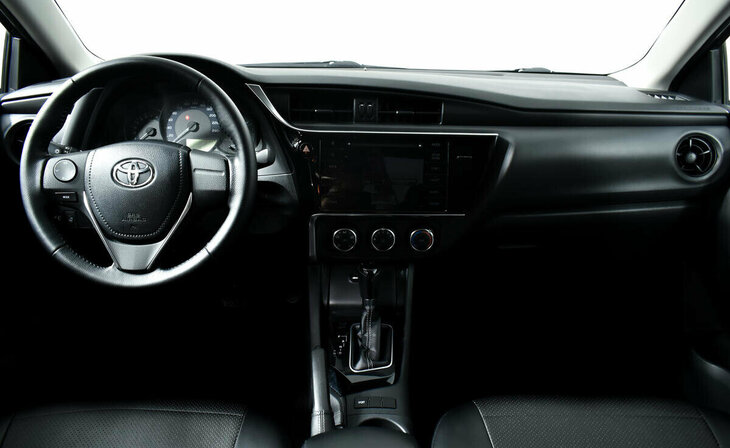 Toyota Corolla - Фото 9