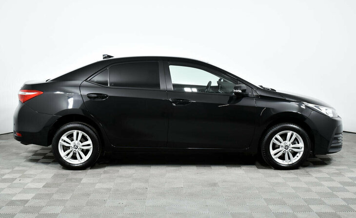 Toyota Corolla - Фото 3