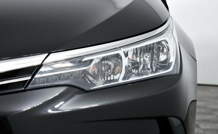 Toyota Corolla - Фото 6