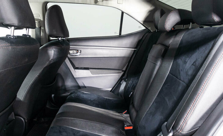 Toyota Corolla - Фото 10