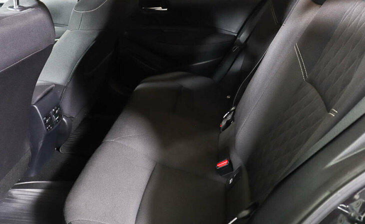 Toyota Corolla - Фото 9