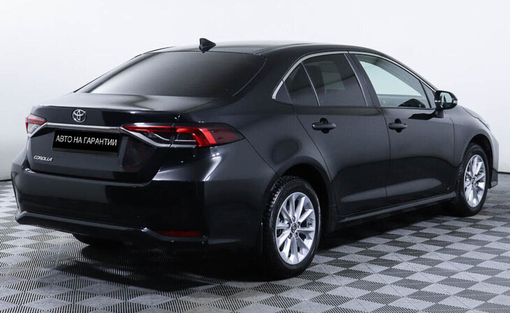 Toyota Corolla - Фото 2